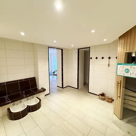 Apartment Rosa Whg 04 Mit Balkon Ost *