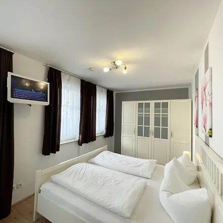 Rosa Whg 04 Mit Balkon Ost Apartment